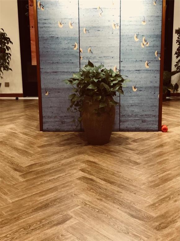 ��ҵ����ϵ��